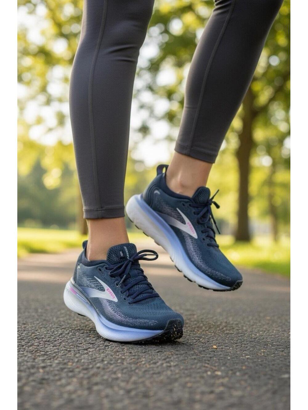 Brooks Adrenaline GTS 25 Running Walking Gym Shoe Blue Pink White Women Size 9.5
